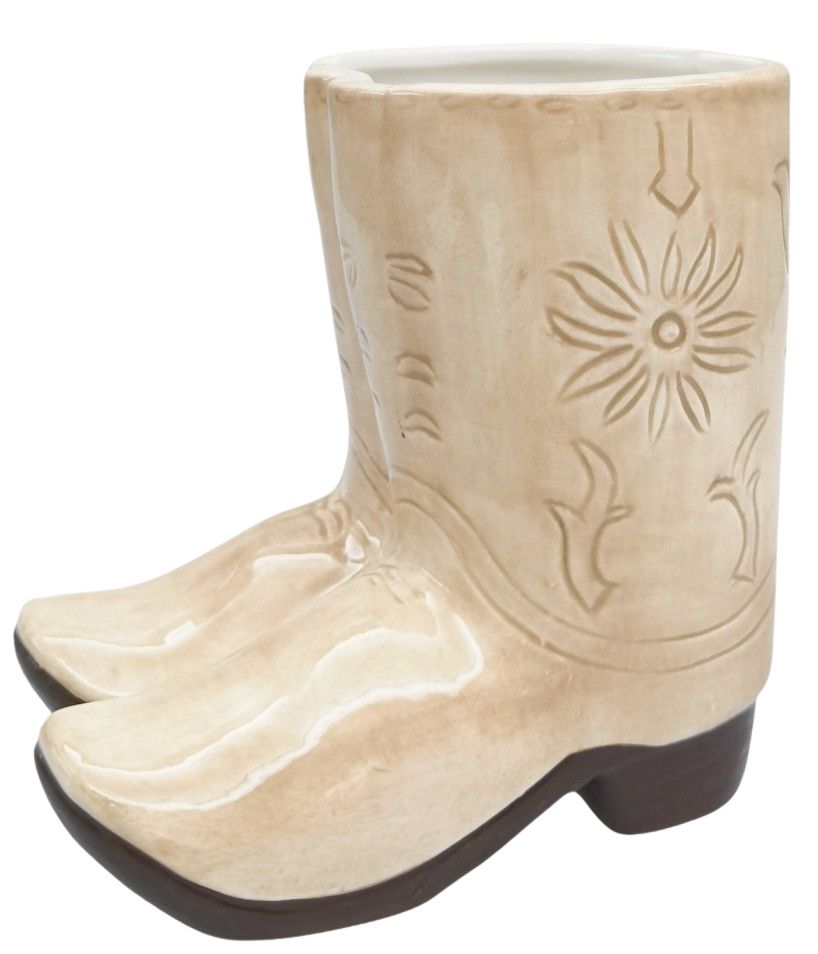***PRE-ORDER*** Cowgirl Boot Planter - Tan