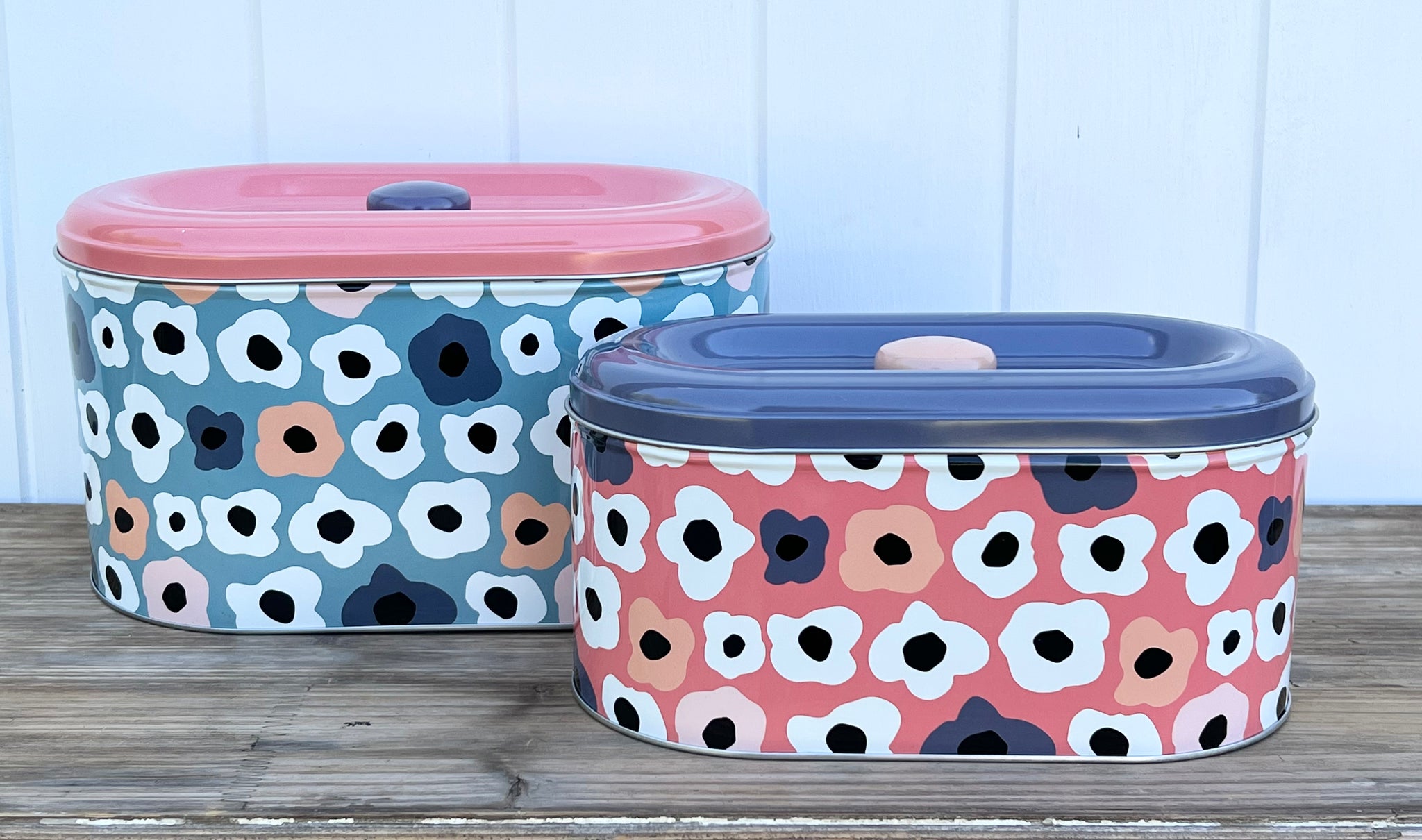 'Acres of Daisies' Storage Tins