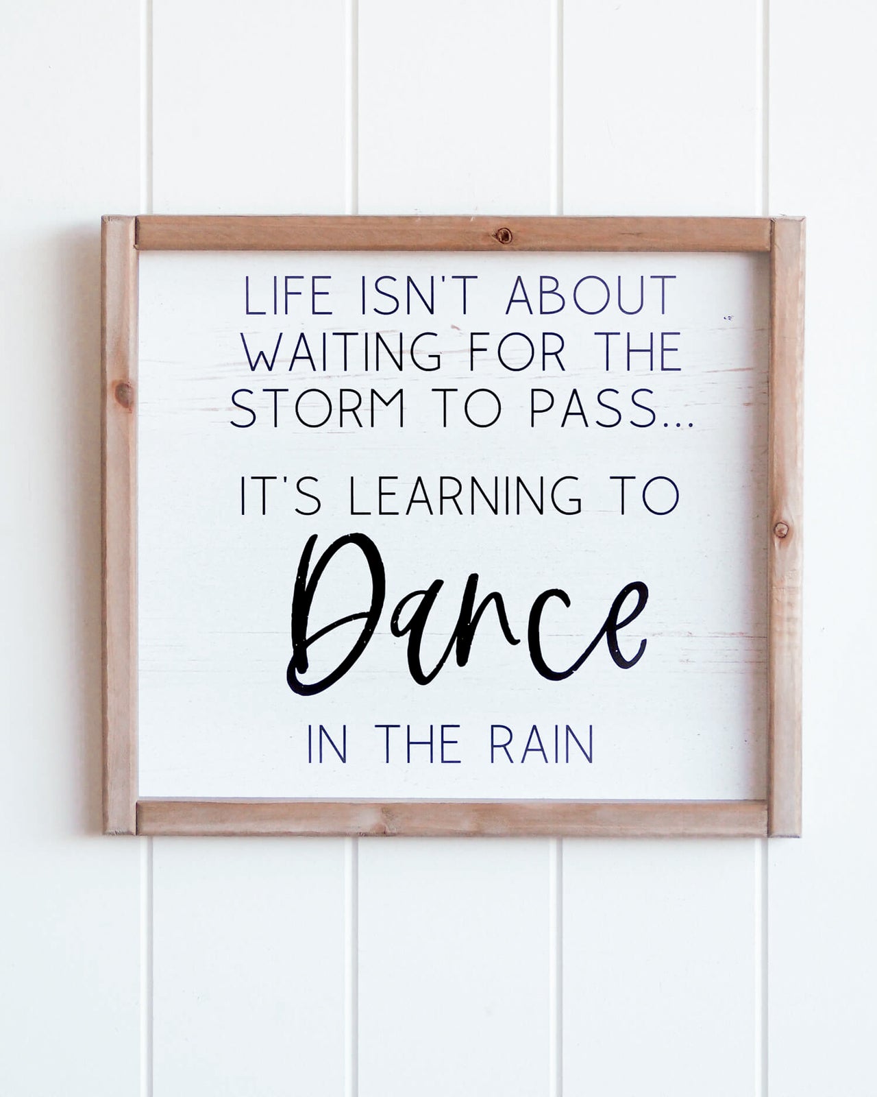 'Dancin In The Rain' Wall Sign