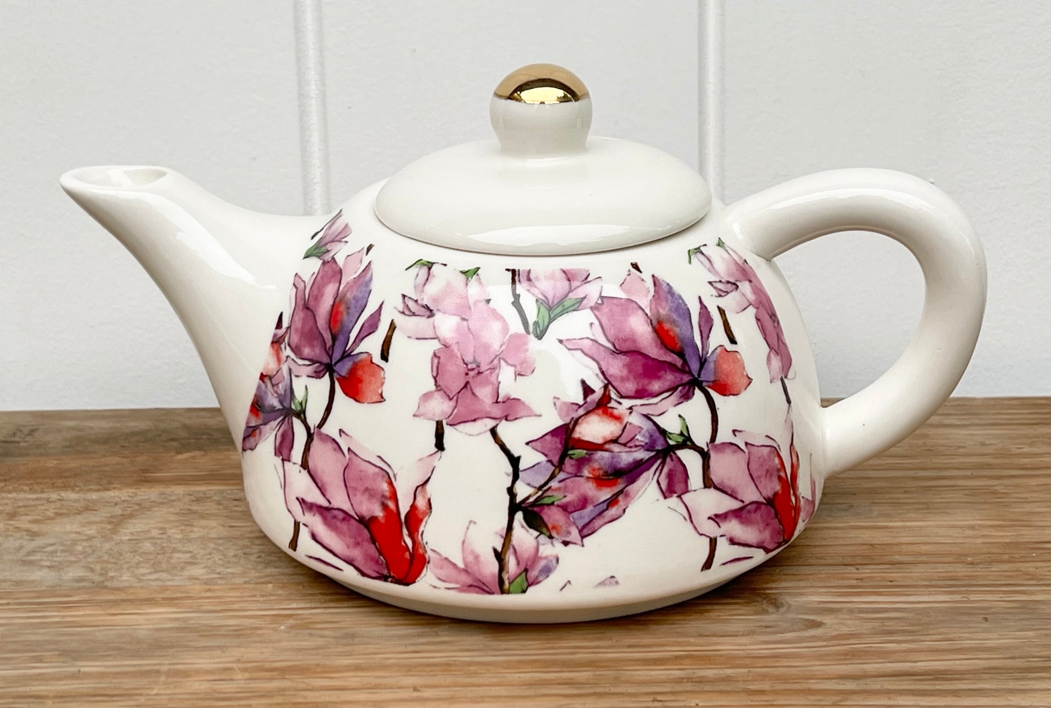 'Magnolia' Teapot