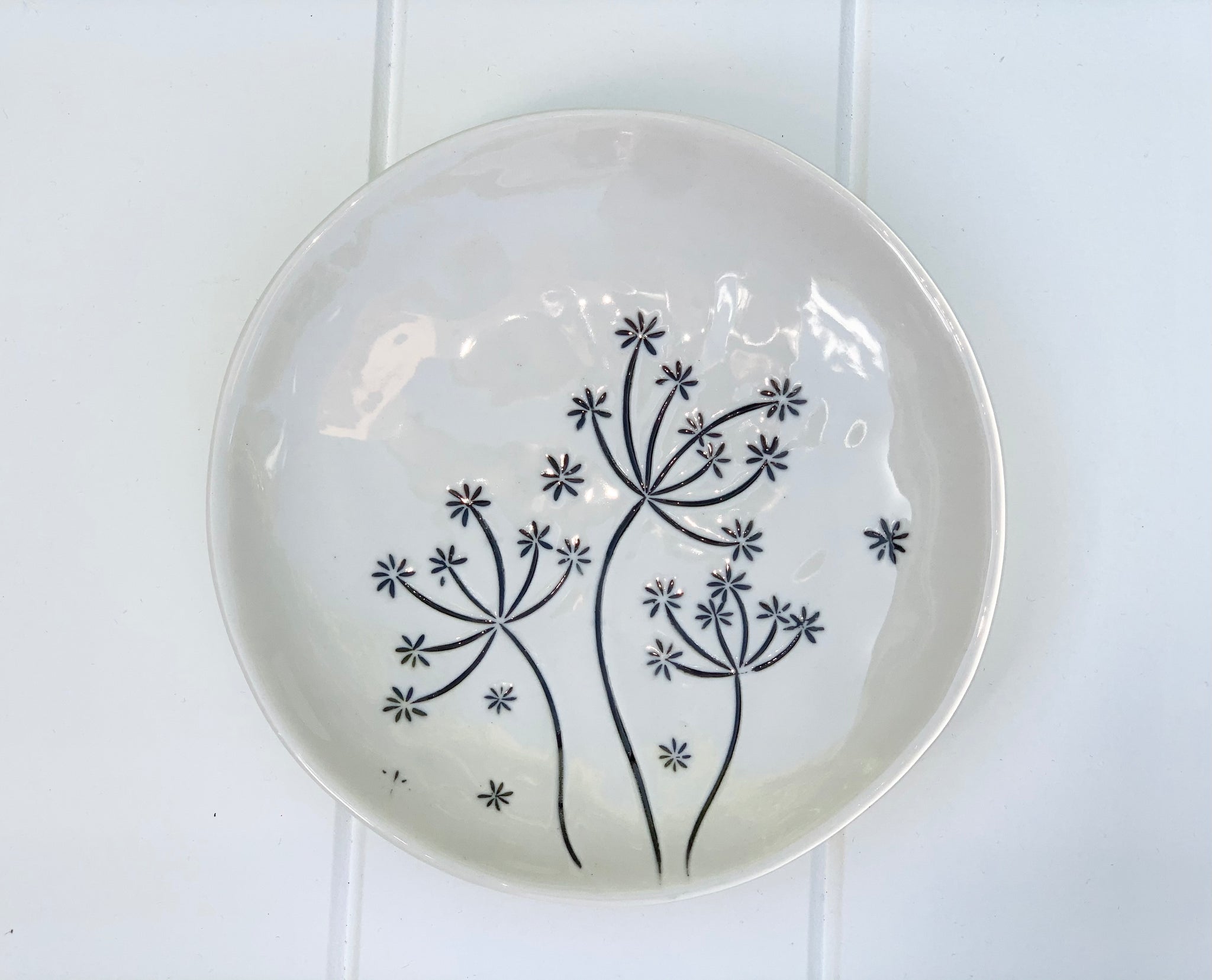 'Dainty Dandelions' Ceramic Plate